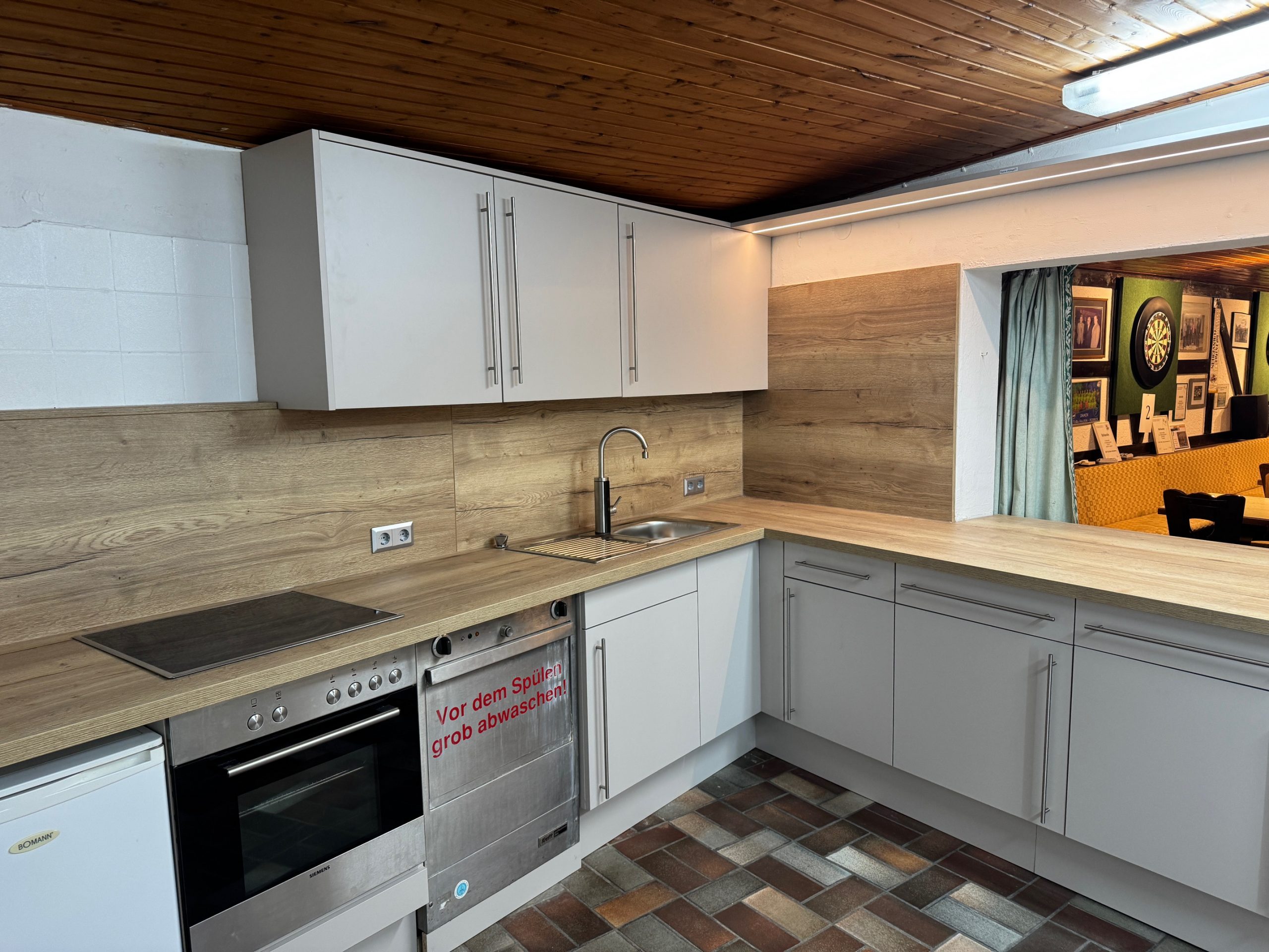 Du betrachtest gerade Update zur neuen Küche im Alten Holz